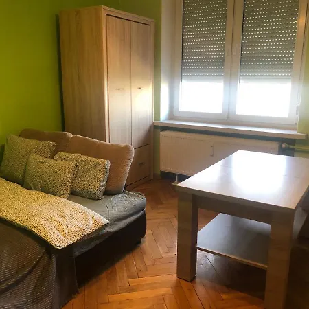 Blue River - Plac Legionow 公寓 *