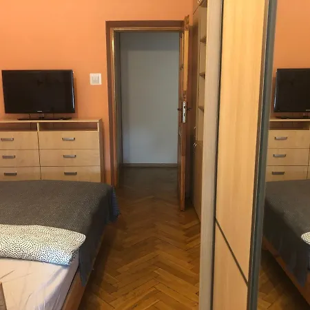 Blue River - Plac Legionow 公寓